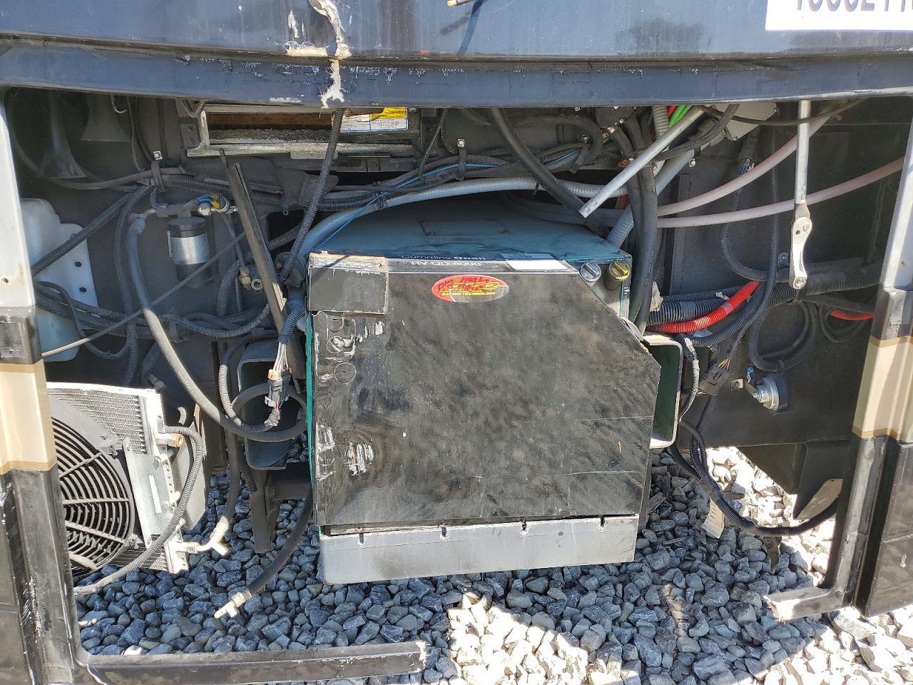 2014 Freightliner Chassis XC