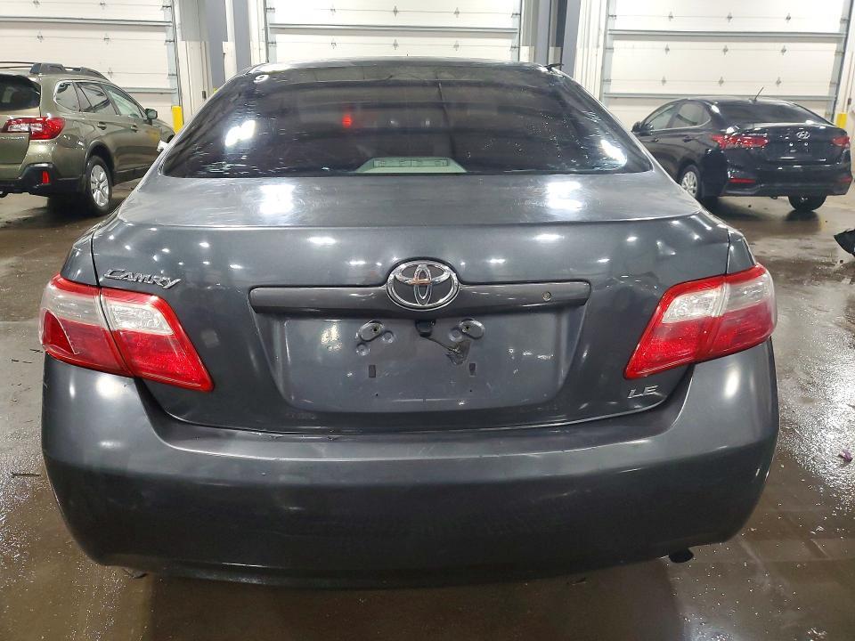 2008 Toyota Camry le