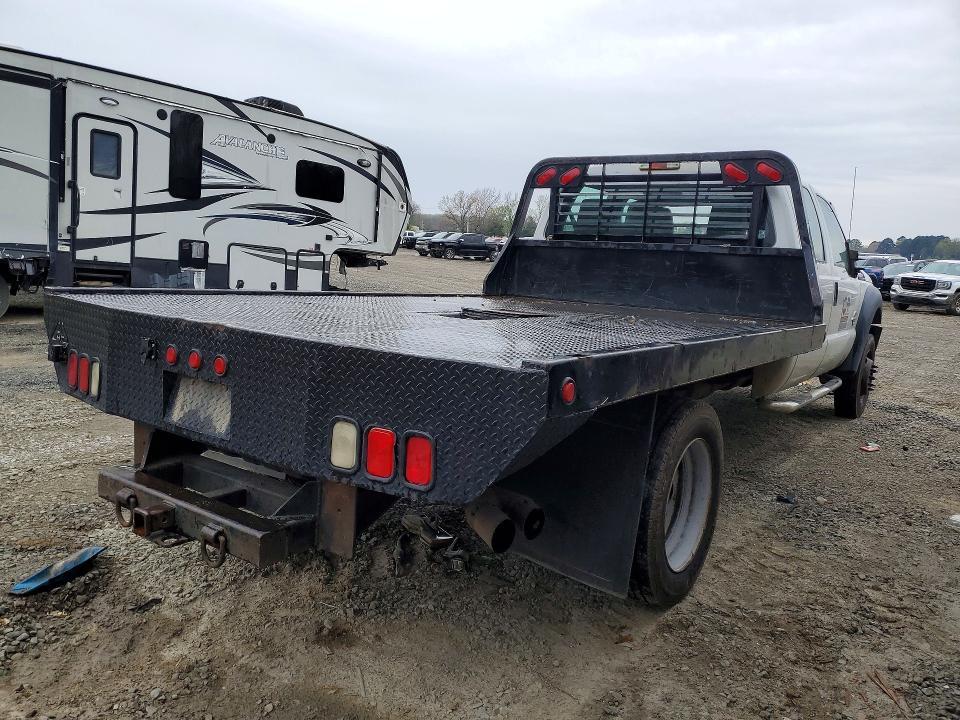 2014 Ford F450 Super Duty Flatbed Truck