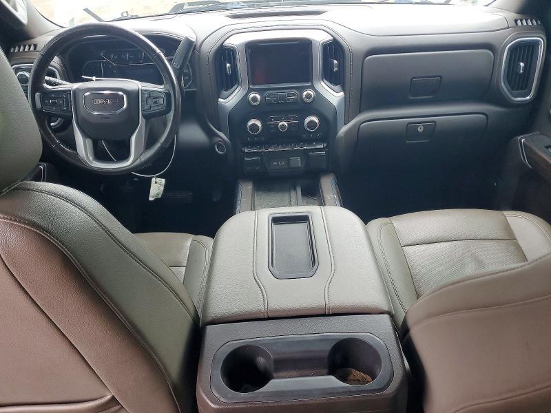 2021 GMC Sierra K1500 SLT
