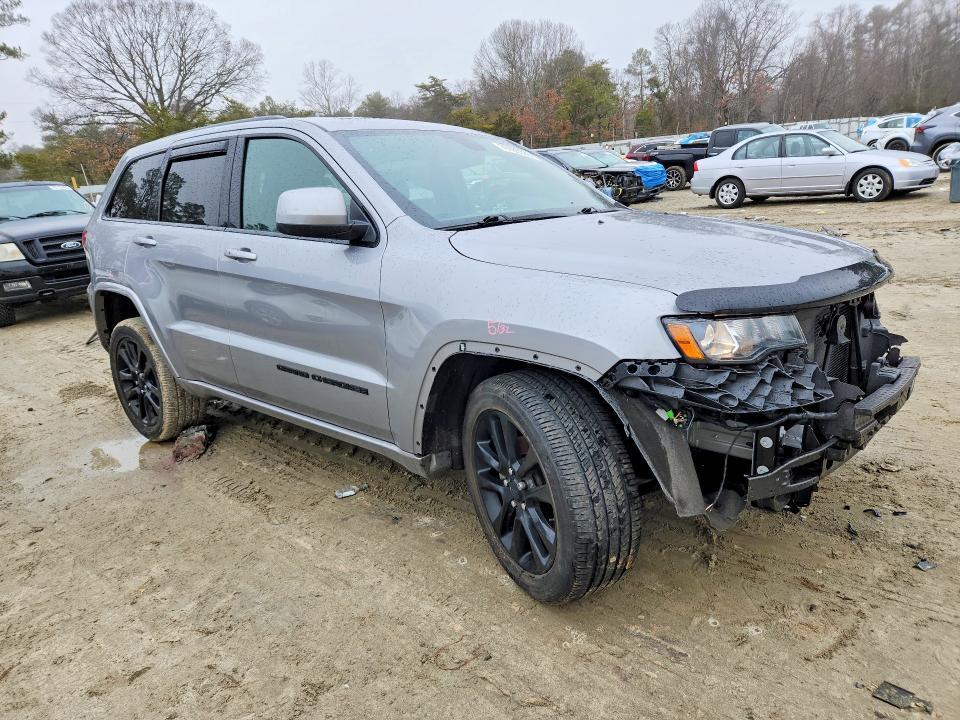 2019 Jeep Grand Cherokee Laredo