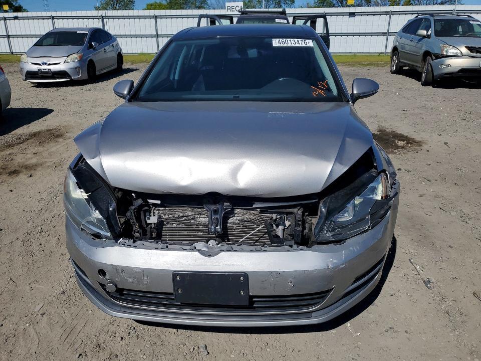 2016 Volkswagen Golf s