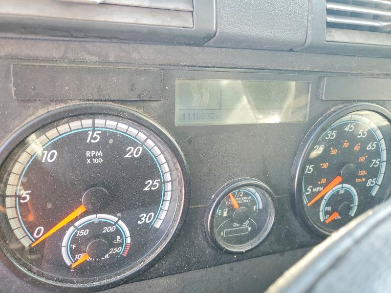 2015 Freigliner 2015 Freightliner Cascadia 1-Semi Truck