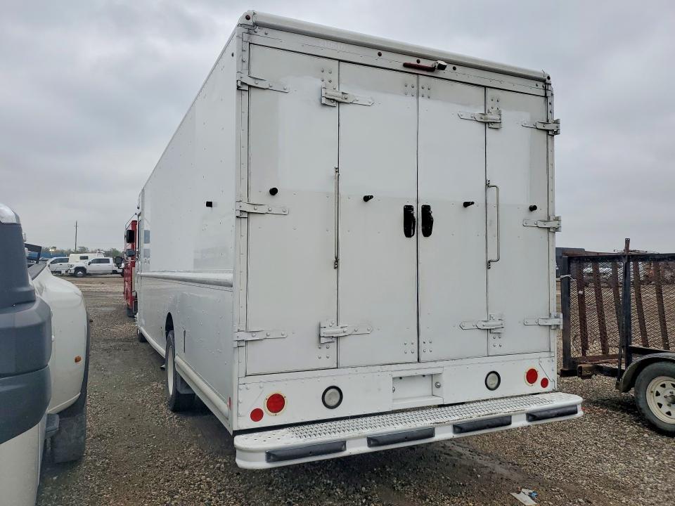 2013 Ford F59 Delivery Van