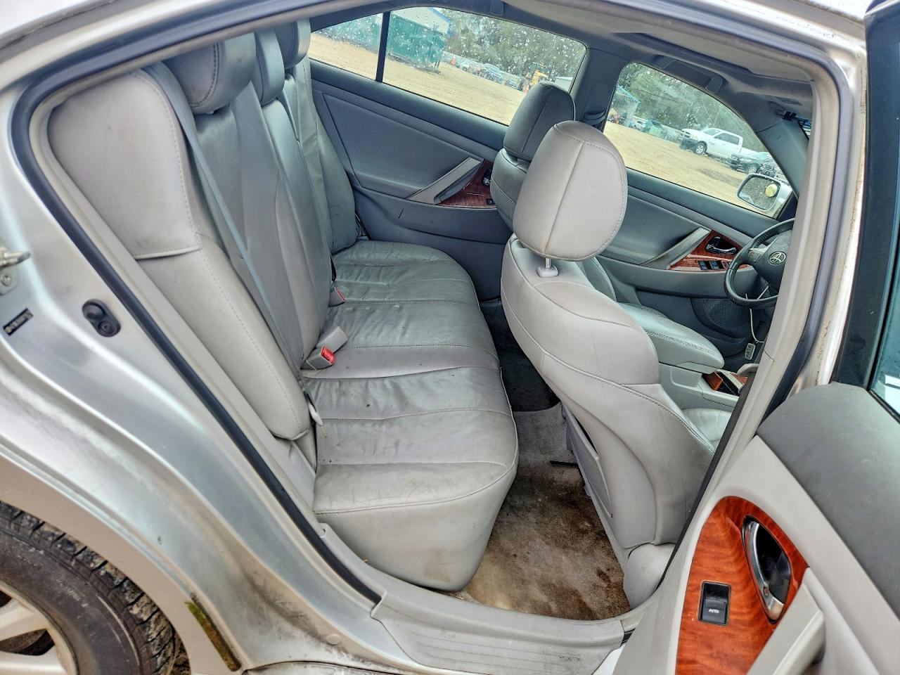 2010 Toyota Camry xle V6