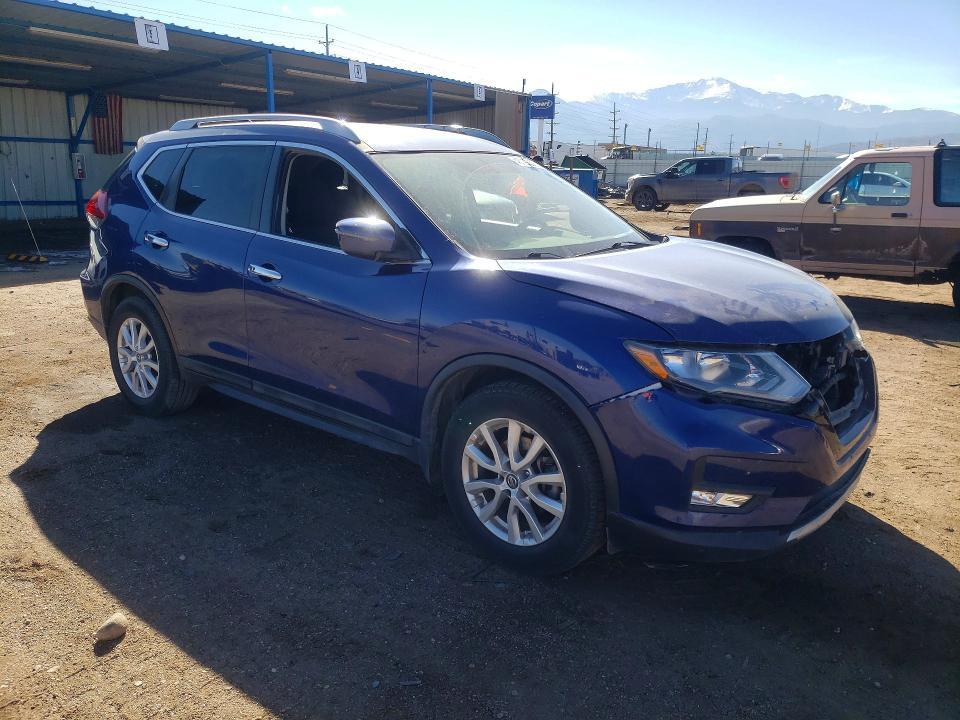 2018 Nissan Rogue sv