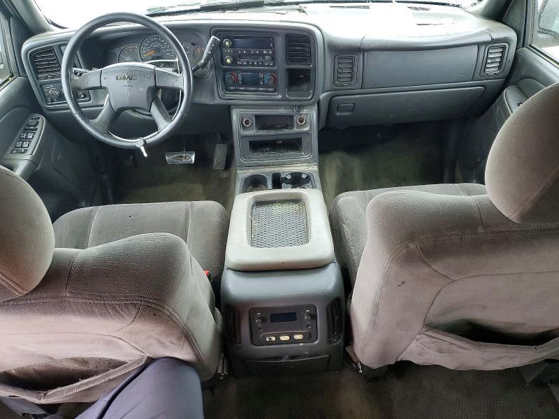 2004 GMC Sierra K2500 Heavy Duty