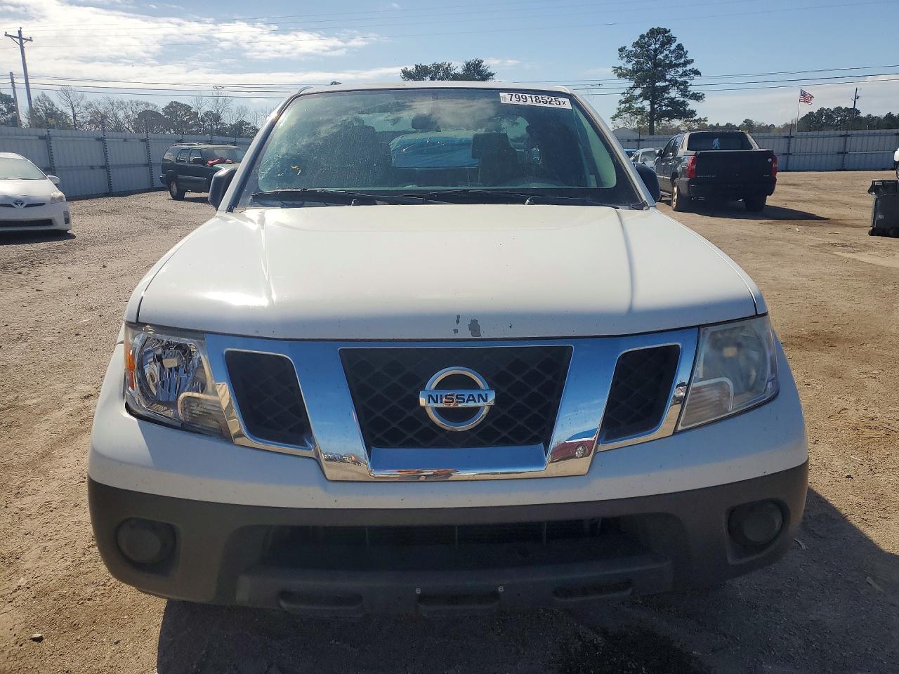 2017 Nissan Frontier S