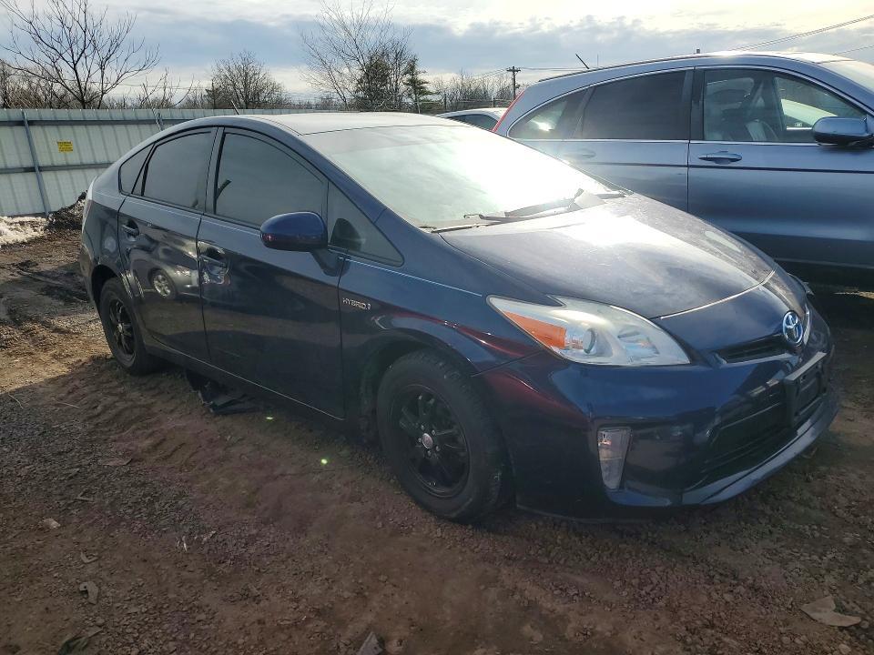 2013 Toyota Prius Three