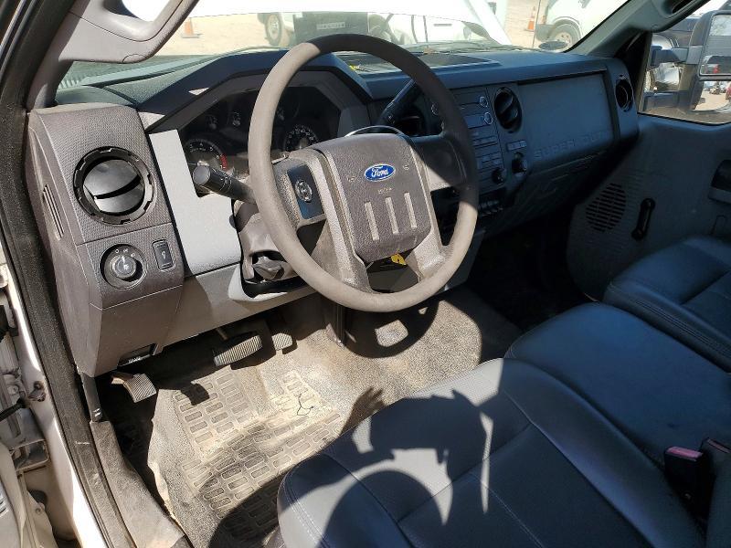 2011 Ford F350 Super Duty Flatbed Truck