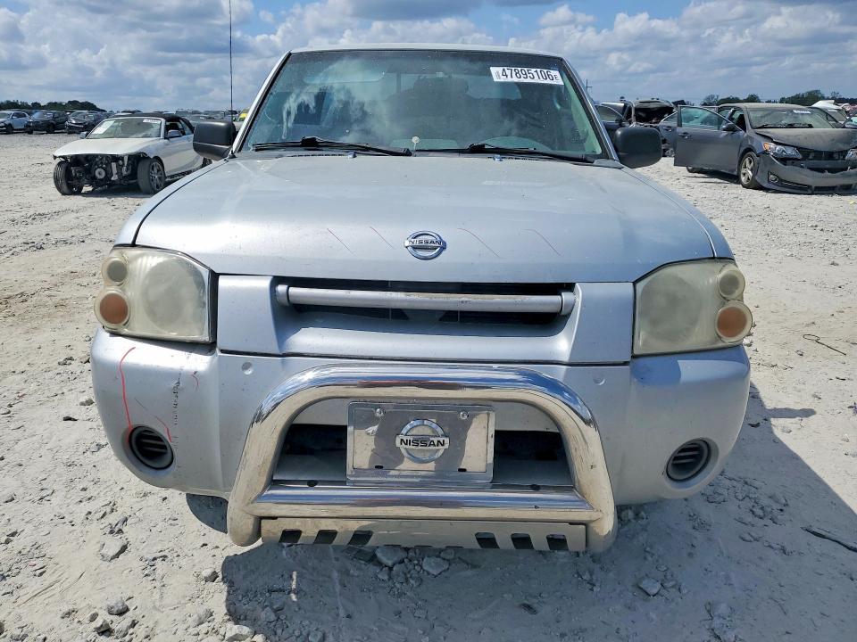 2003 Nissan Frontier Standard