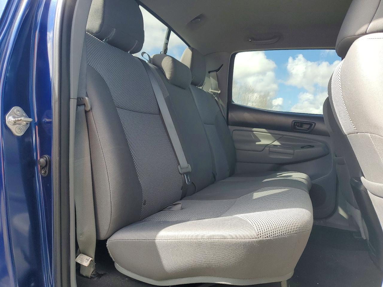 2015 Toyota Tacoma V6