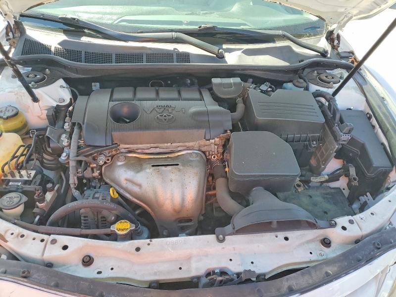 2011 Toyota Camry le