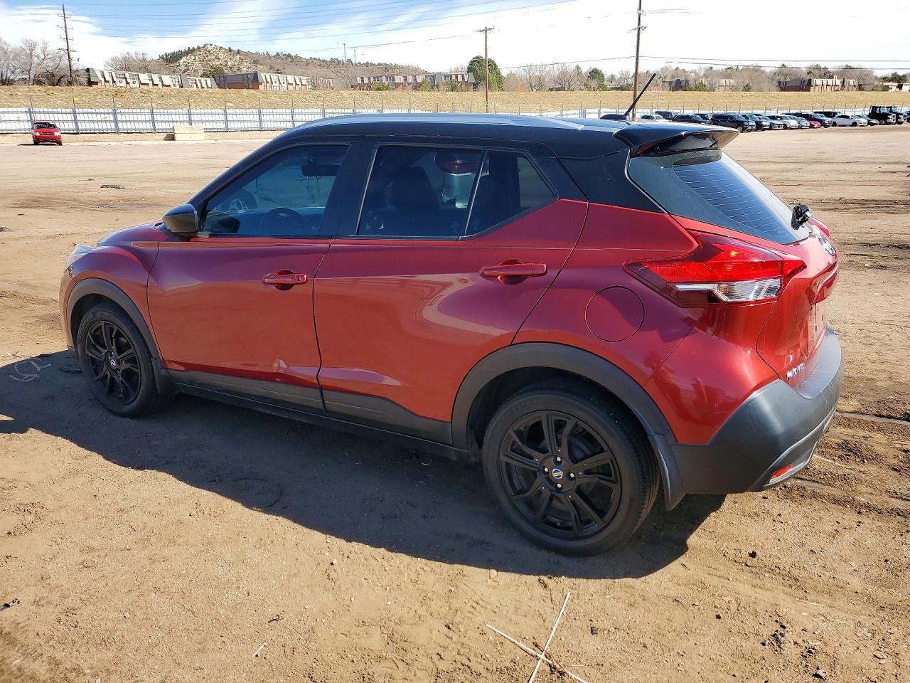 2019 Niss Kicks s