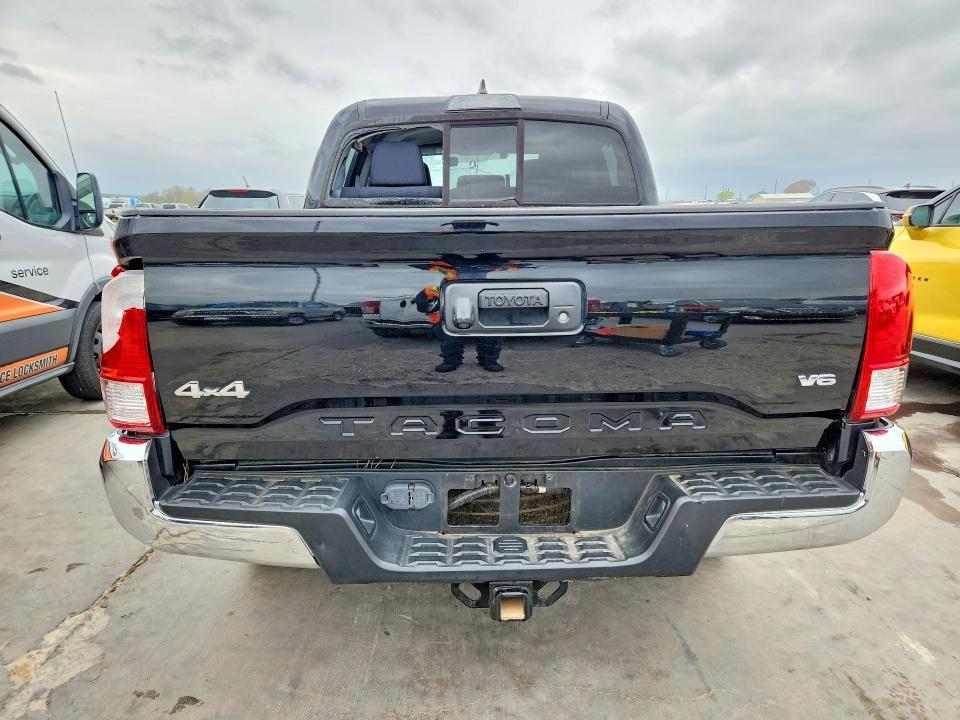 2017 Toyota Tacoma SR5 V6