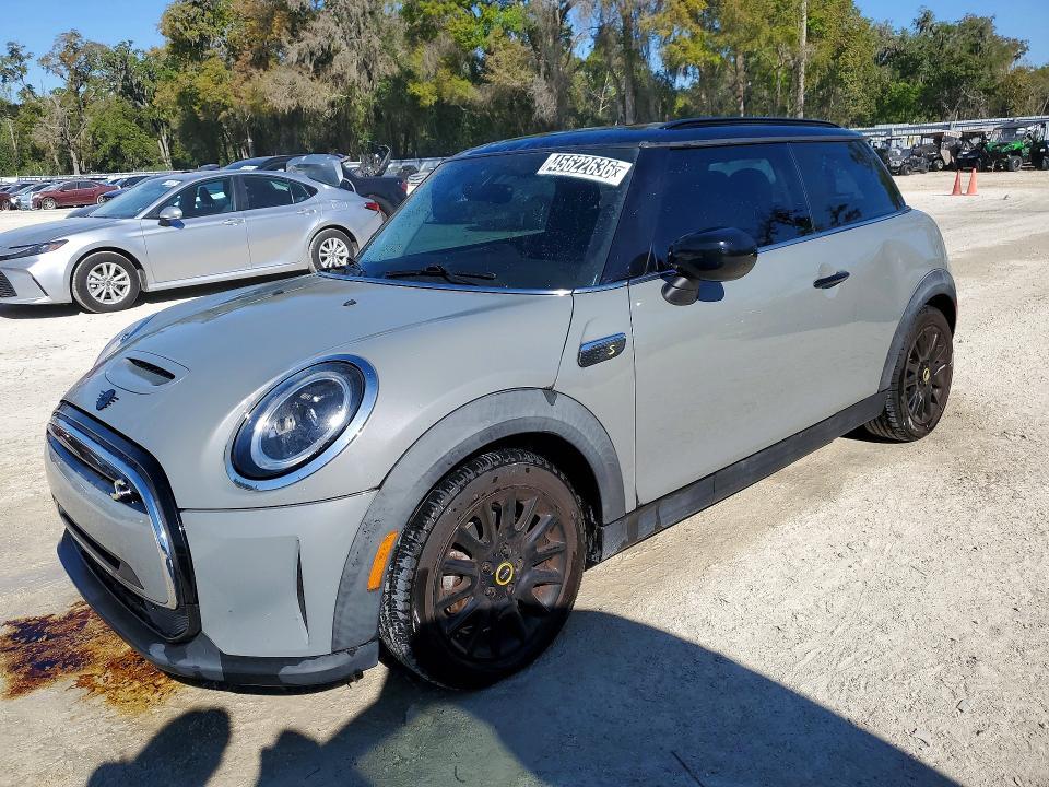 2022 Mini Cooper se
