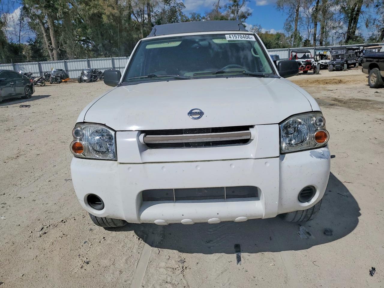 2004 Niss Frontier XE-V6