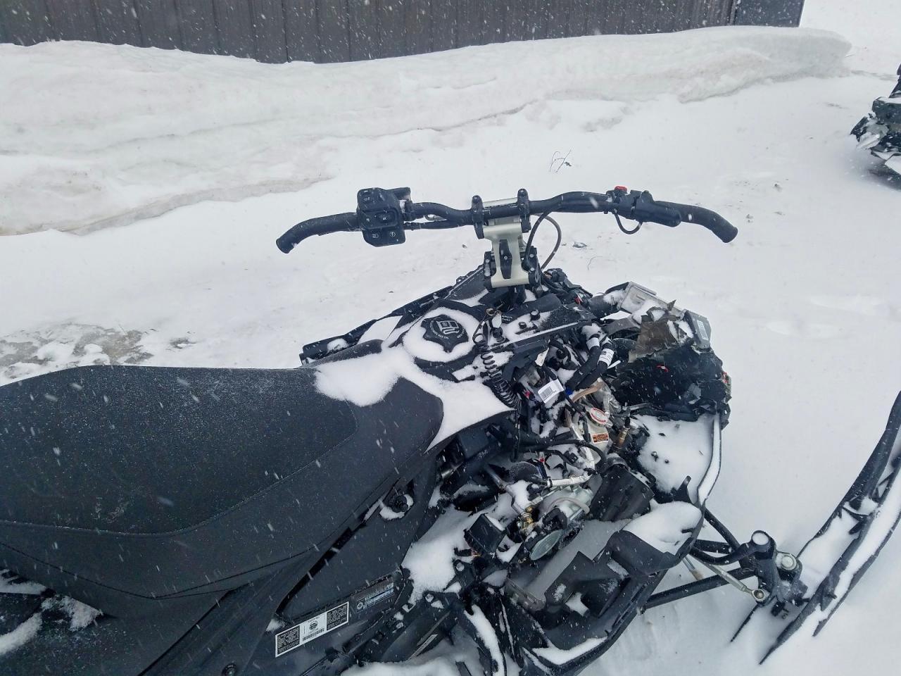 2024 Skidoo 2024 SKI-DOO Renegade X-RS 900 A