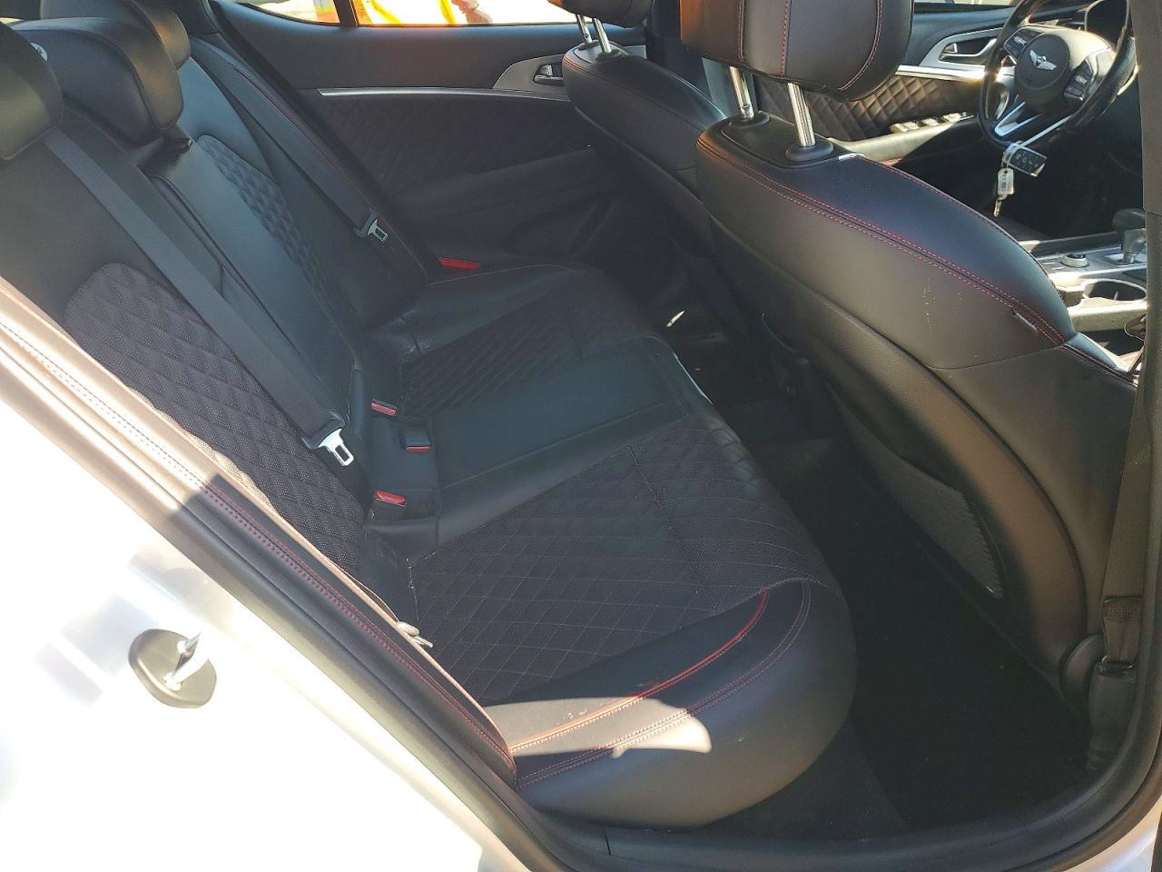 2019 Genesis G70 2.0t Advanced
