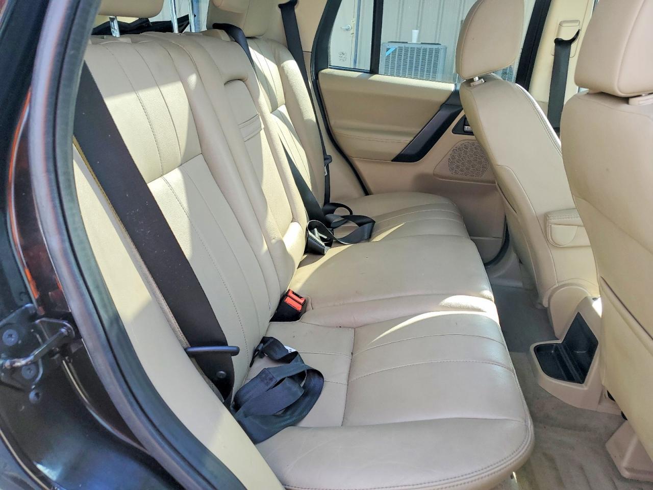 2012 Land Rover LR2 hse