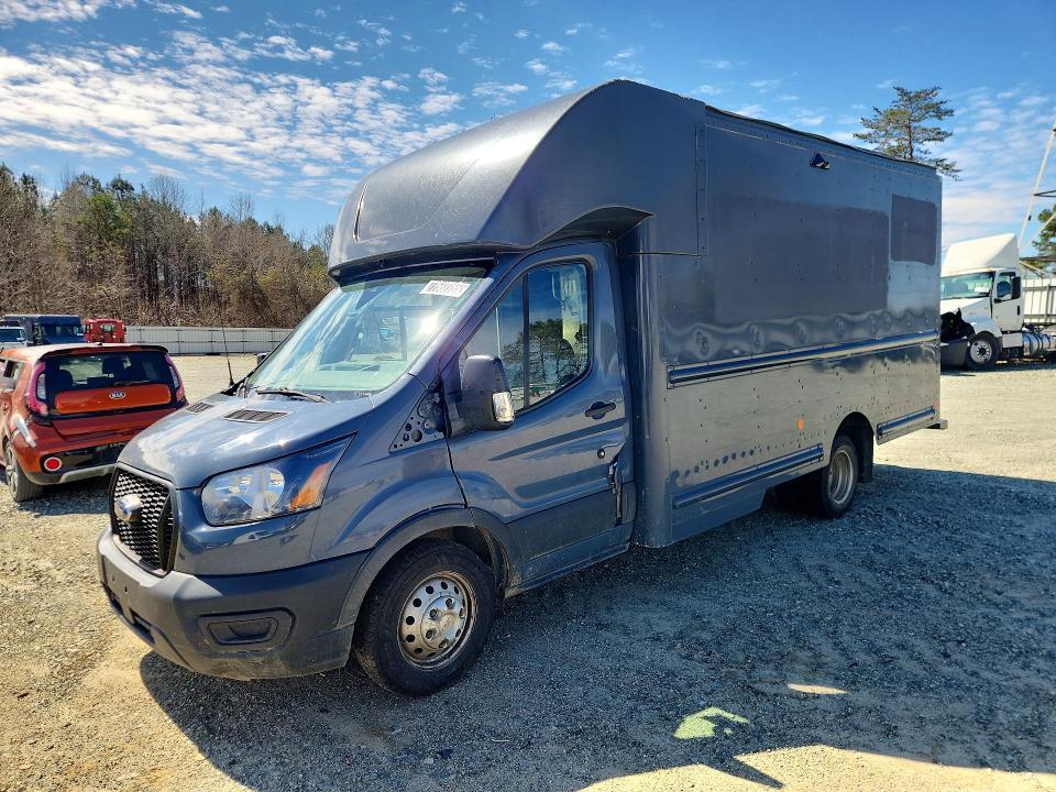 2021 Ford Transit Delivery Truck