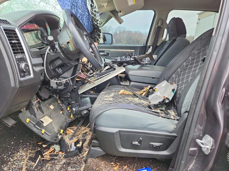 2017 Dodge RAM 1500 SLT