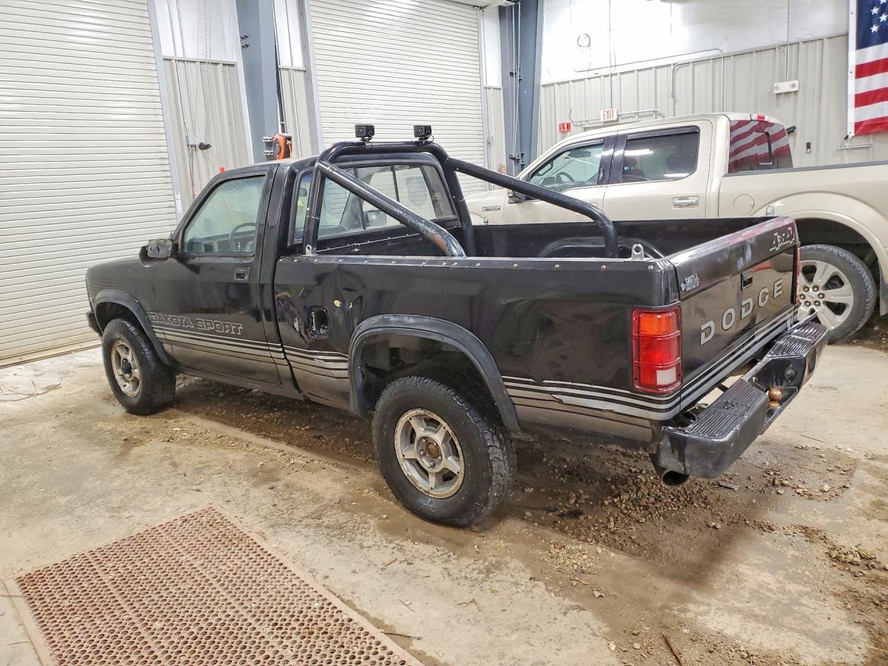 1988 Dodge Dakota Sport