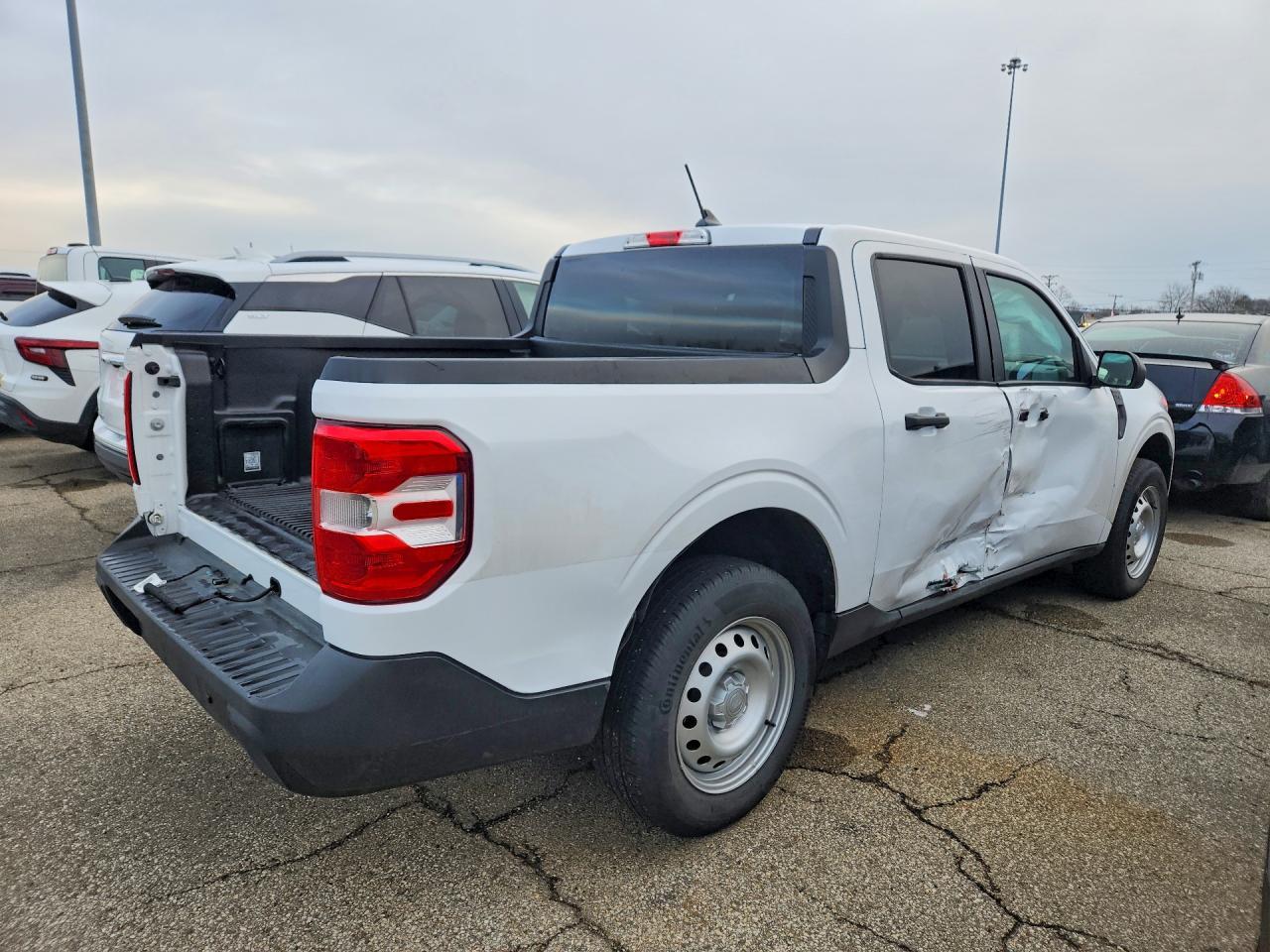 2024 Ford Maverick XL