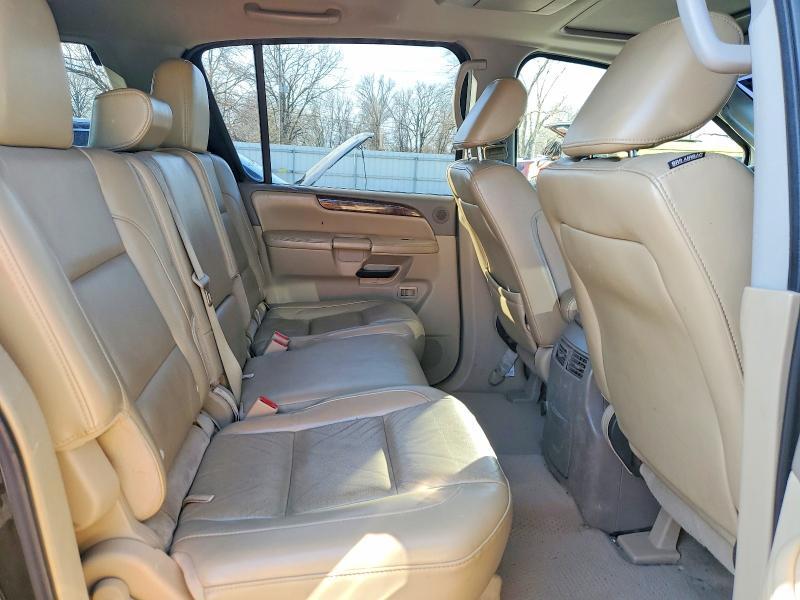 2012 Nissan Armada sv