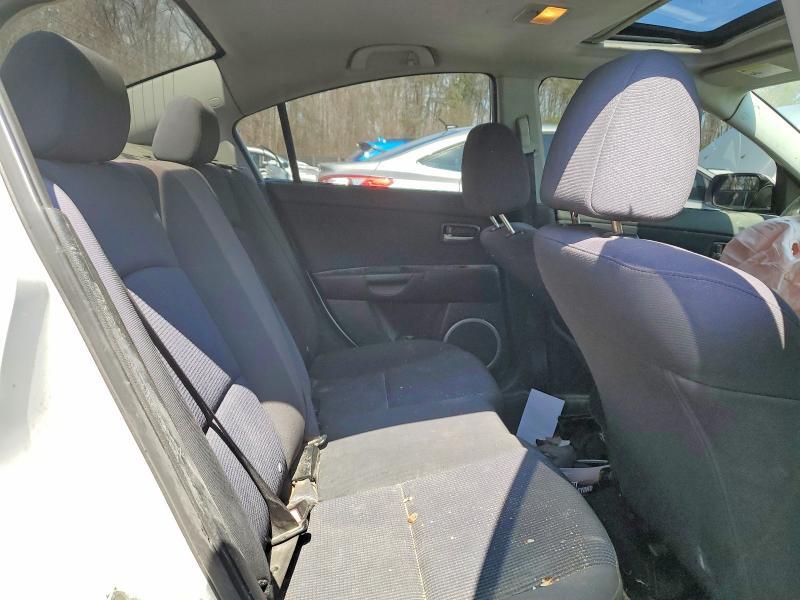 2005 Mazda 3 S