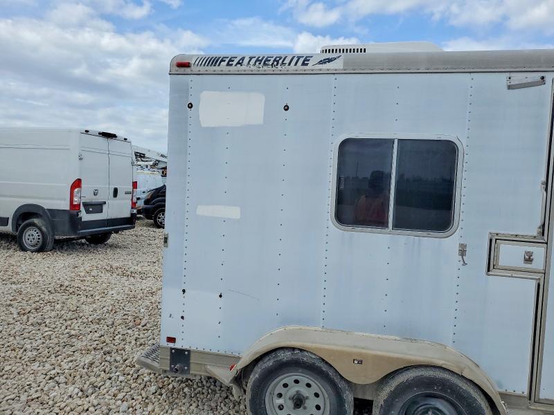 2000 Featherlite Mfg Inc 2000 Featherlite Fiber Optic Splicing Trailer