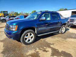 Salvage trucks for sale at Shreveport, LA auction: 2007 Chevrolet Avalanche K1500
