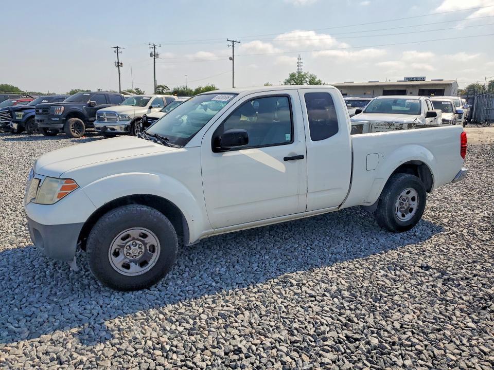 2013 Nissan Frontier s