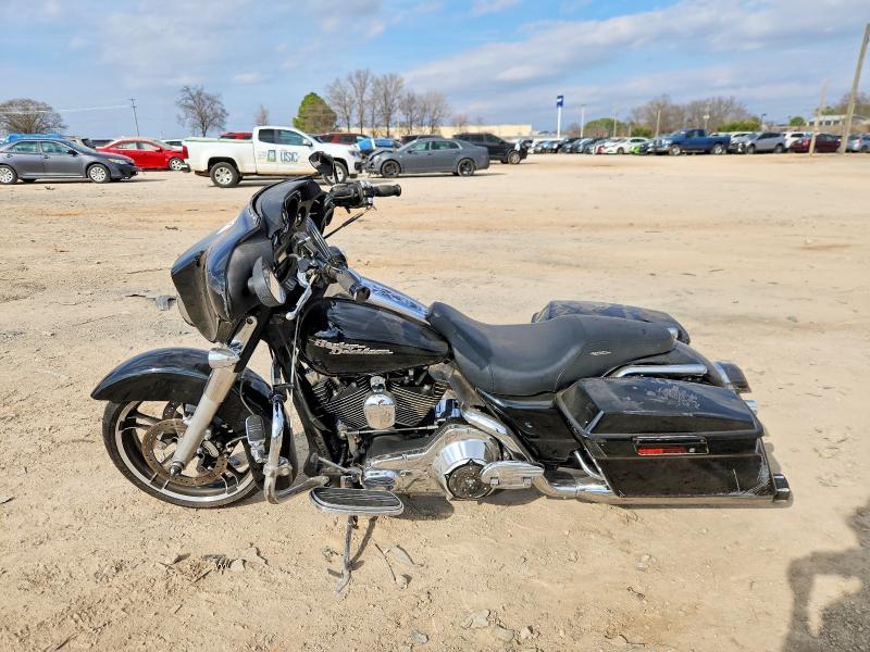2006 Harley-Davidson Flhxi