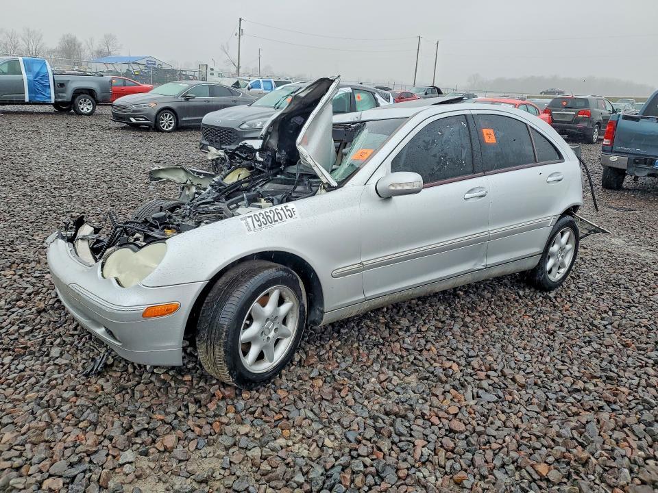 2004 Mercedes-Benz C 240 4matic