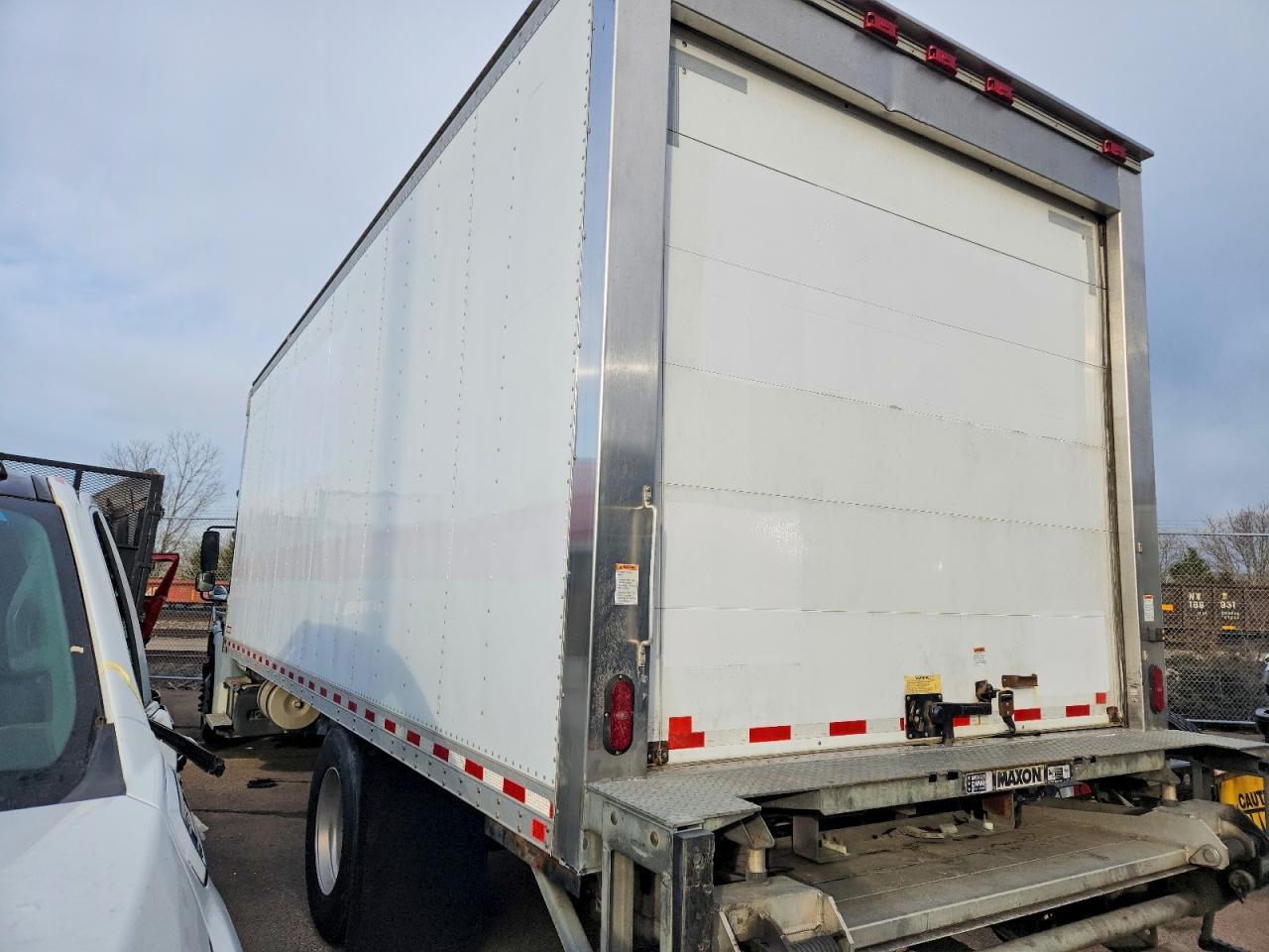 2019 Freightliner Business Class M2 Refrigerated B