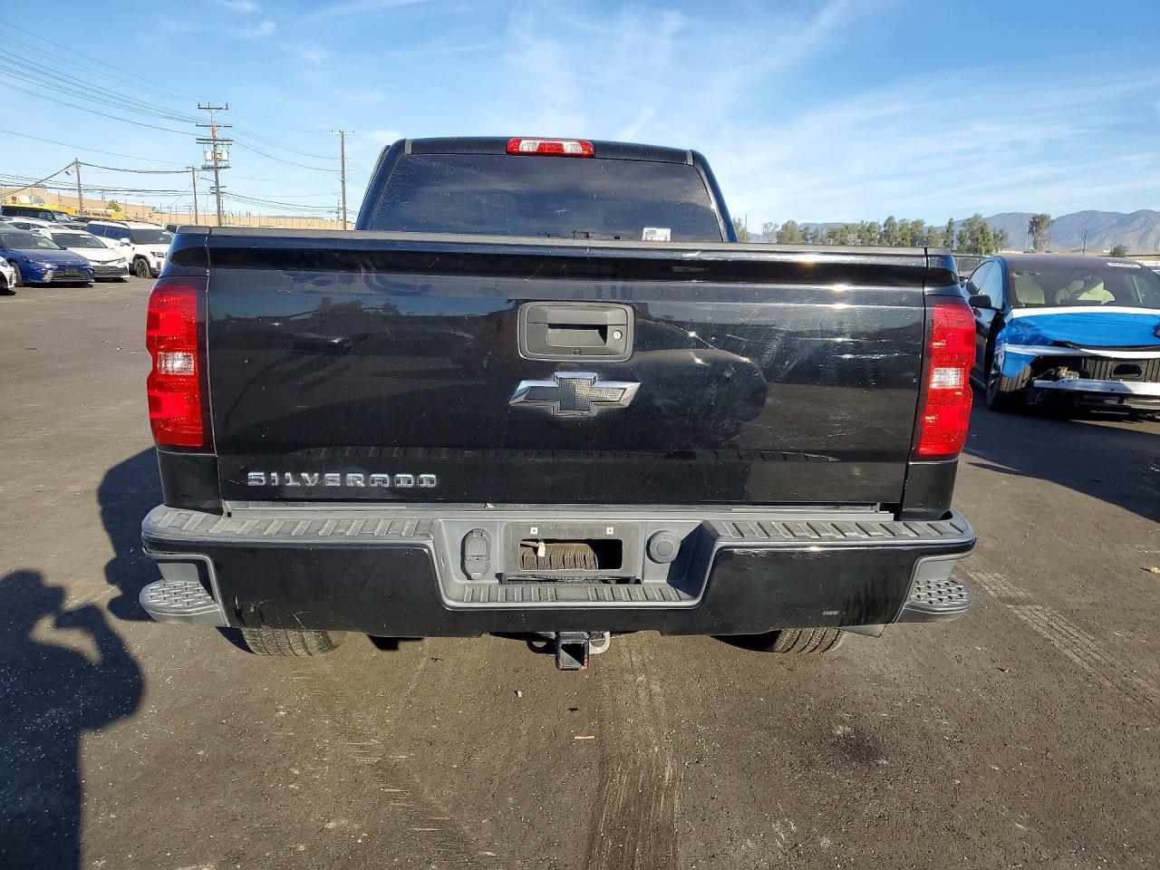2018 Chevrolet Silverado C1500 Custom