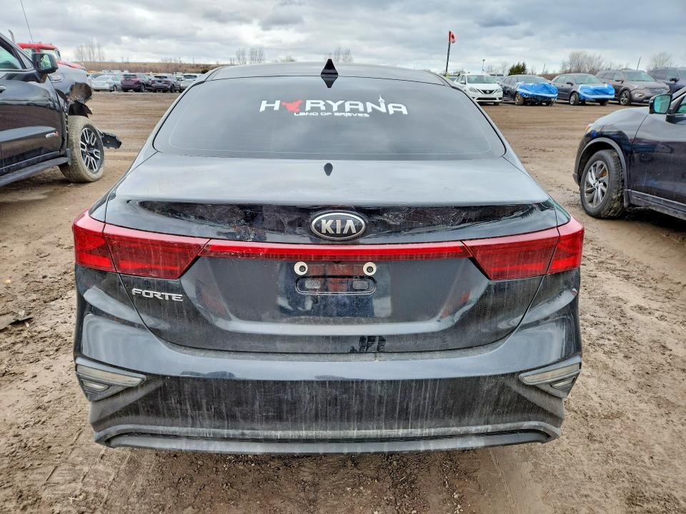 2021 KIA Forte fe