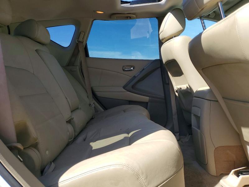 2009 Nissan Murano s