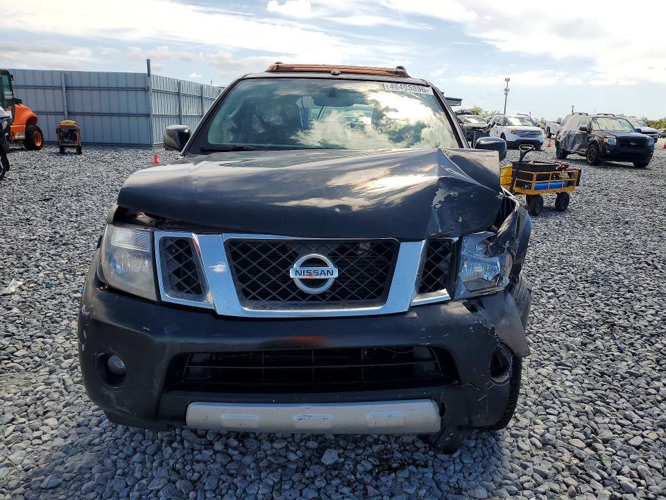 2010 Nissan Pathfinder s