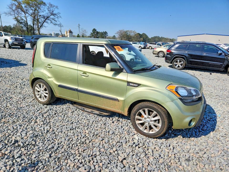 2013 KIA Soul Base