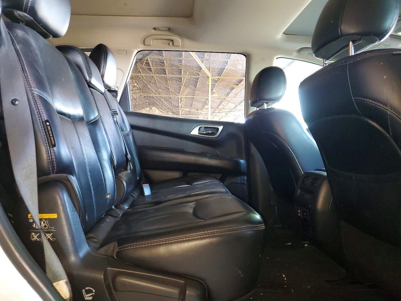 2018 Nissan Pathfinder Platinum