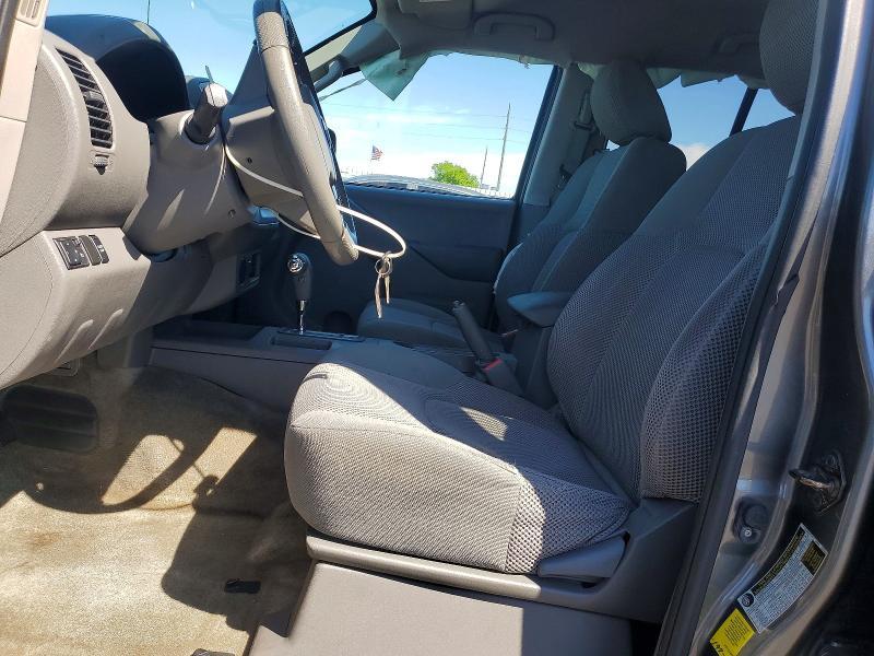 2016 Nissan Frontier sv