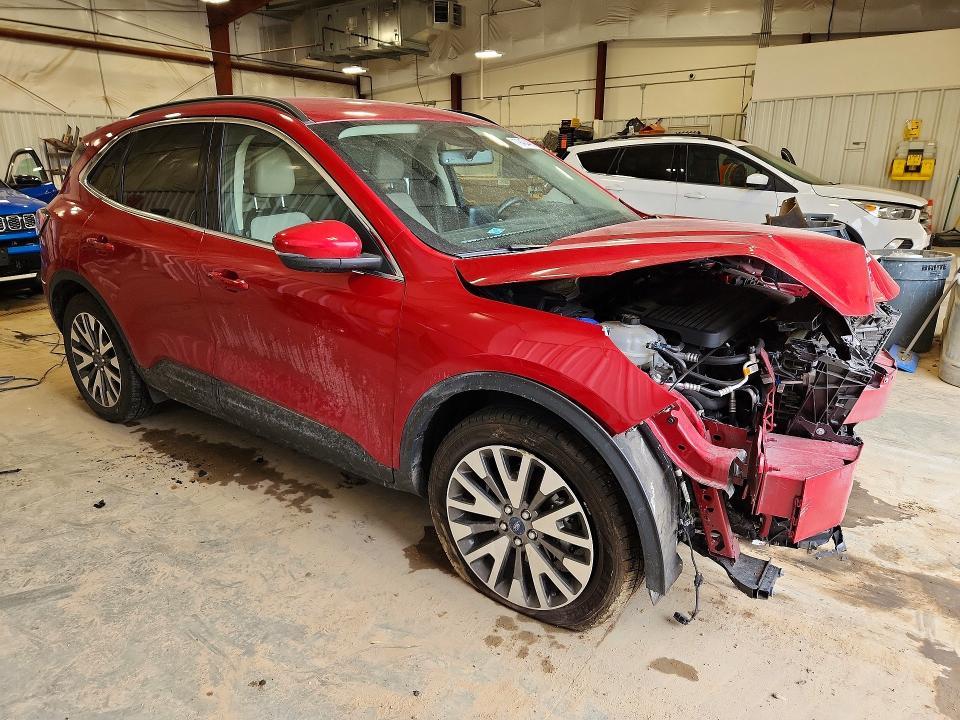 2020 Ford Escape Titanium