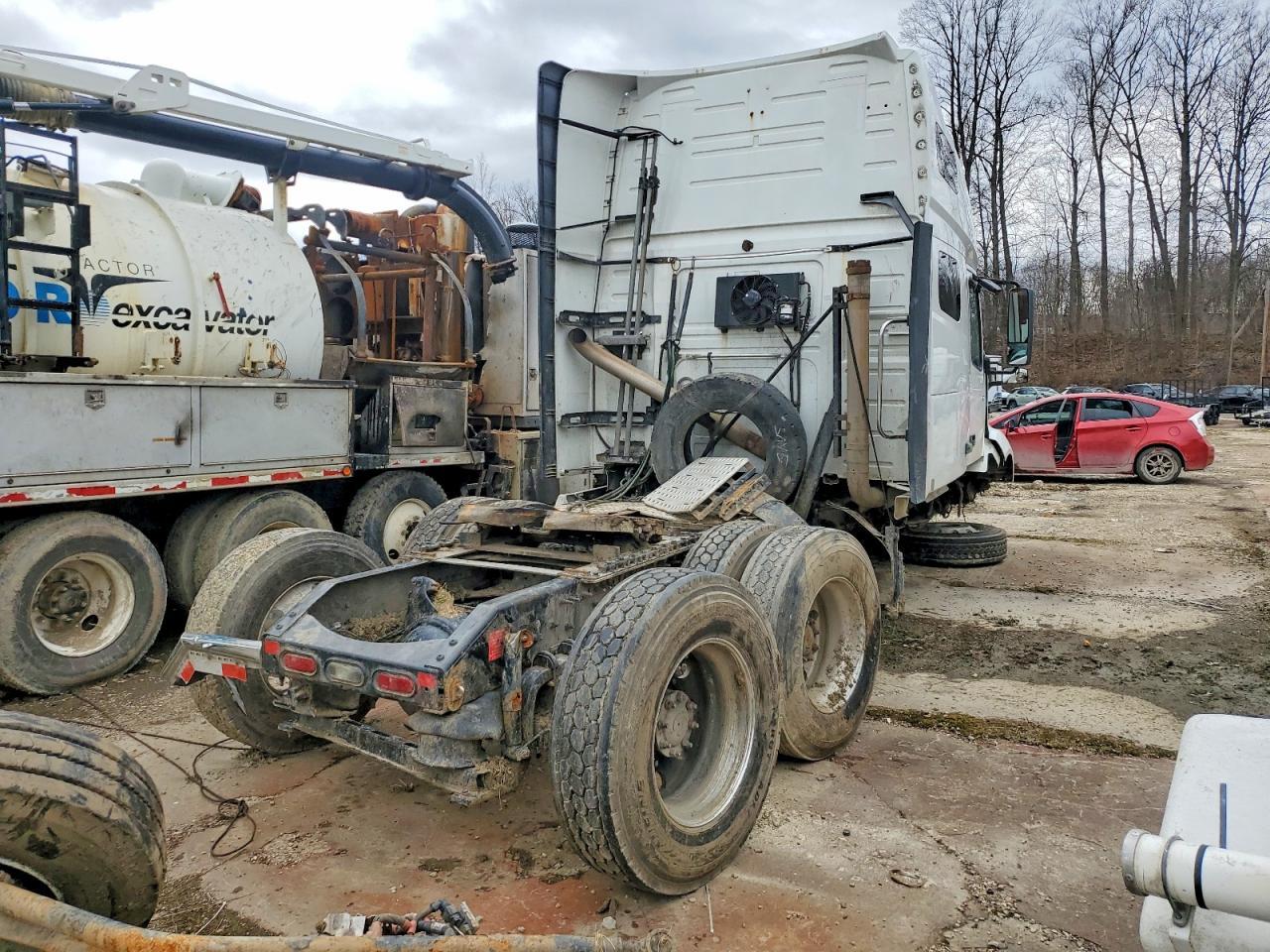 2019 Volvo VNL Semi Truck