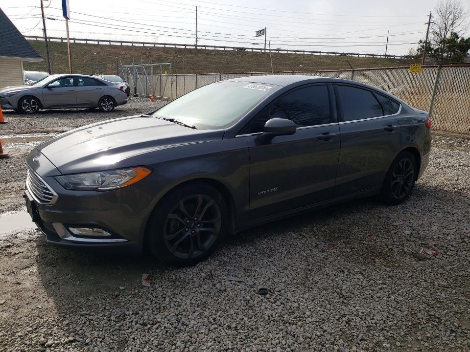 2018 Ford Fusion se Hybrid