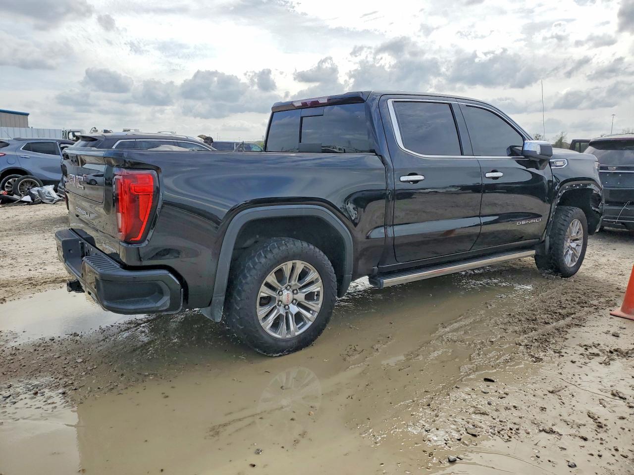 2022 GMC Sierra K1500 Denali