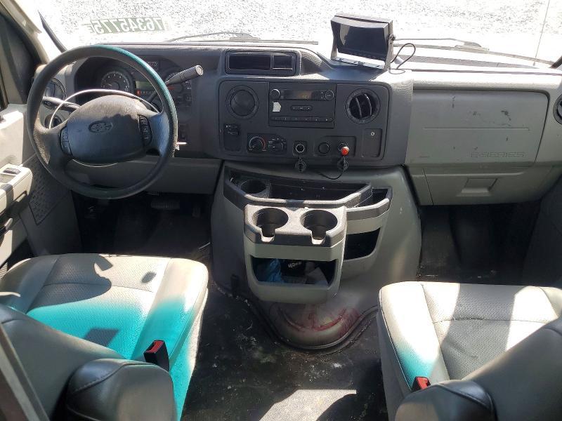 2019 Ford E350 BOX Truck