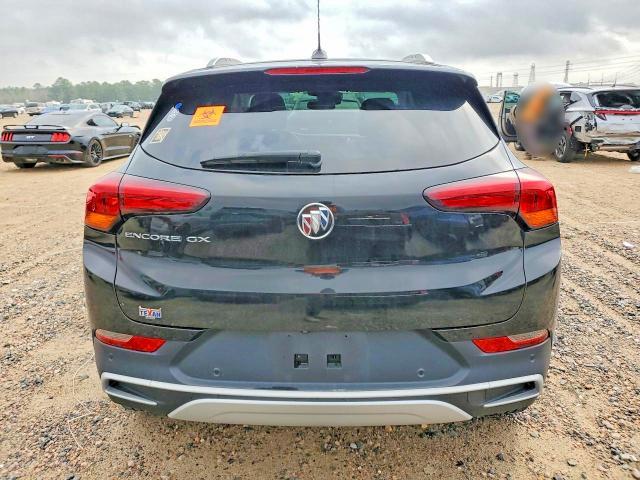 2022 Buick Encore gx Select