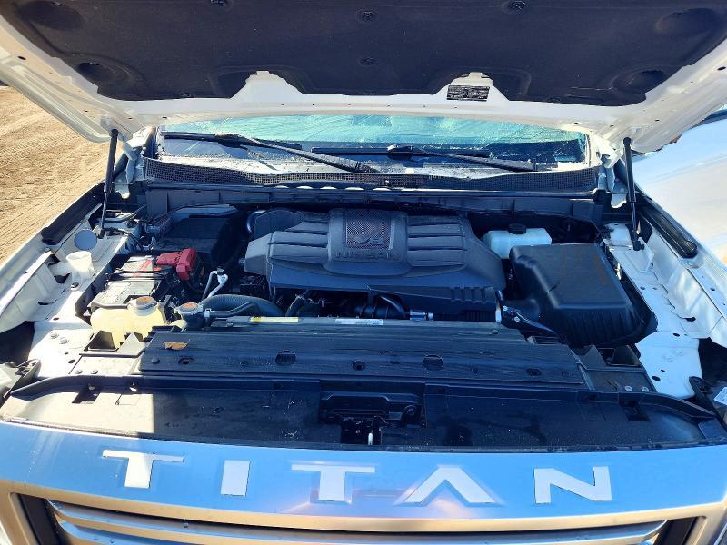 2024 Nissan Titan Platinum Reserve